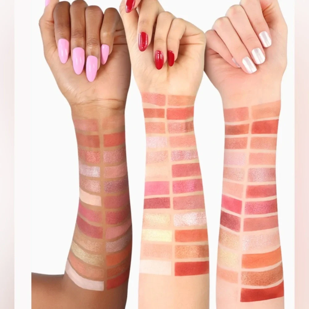 CIATÉ LONDON
I Am Woman 24 Shade Eyeshadow Palette V2 - Picture 2 of 11